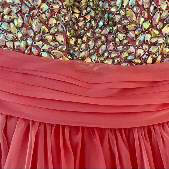 LIKE NEW Adorable La Femme gold beaded, coral chiffon mini party dress, size 0 - Picture 3 of 7